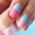 Dwa kolory na paznokciach: trendy i inspiracje w manicure
